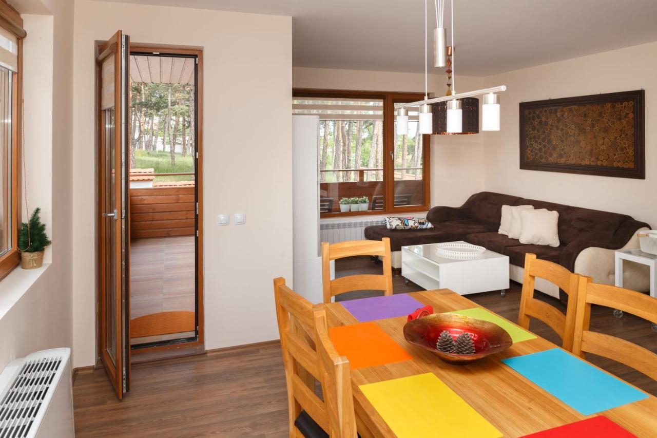 Апартамент "Forest View" В Комплекс "Вели Хилс" Velingrado Exterior foto